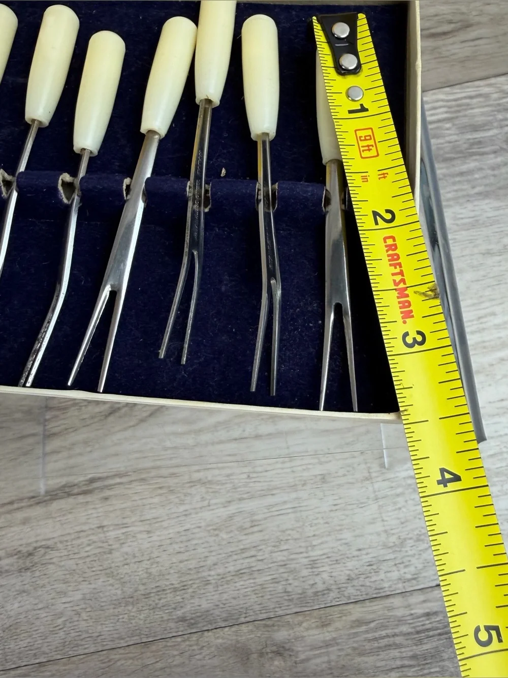 Vintage 8 Pc Stainless Steel Hors D'oeuvre Forks MCM De Lux Quality Finish